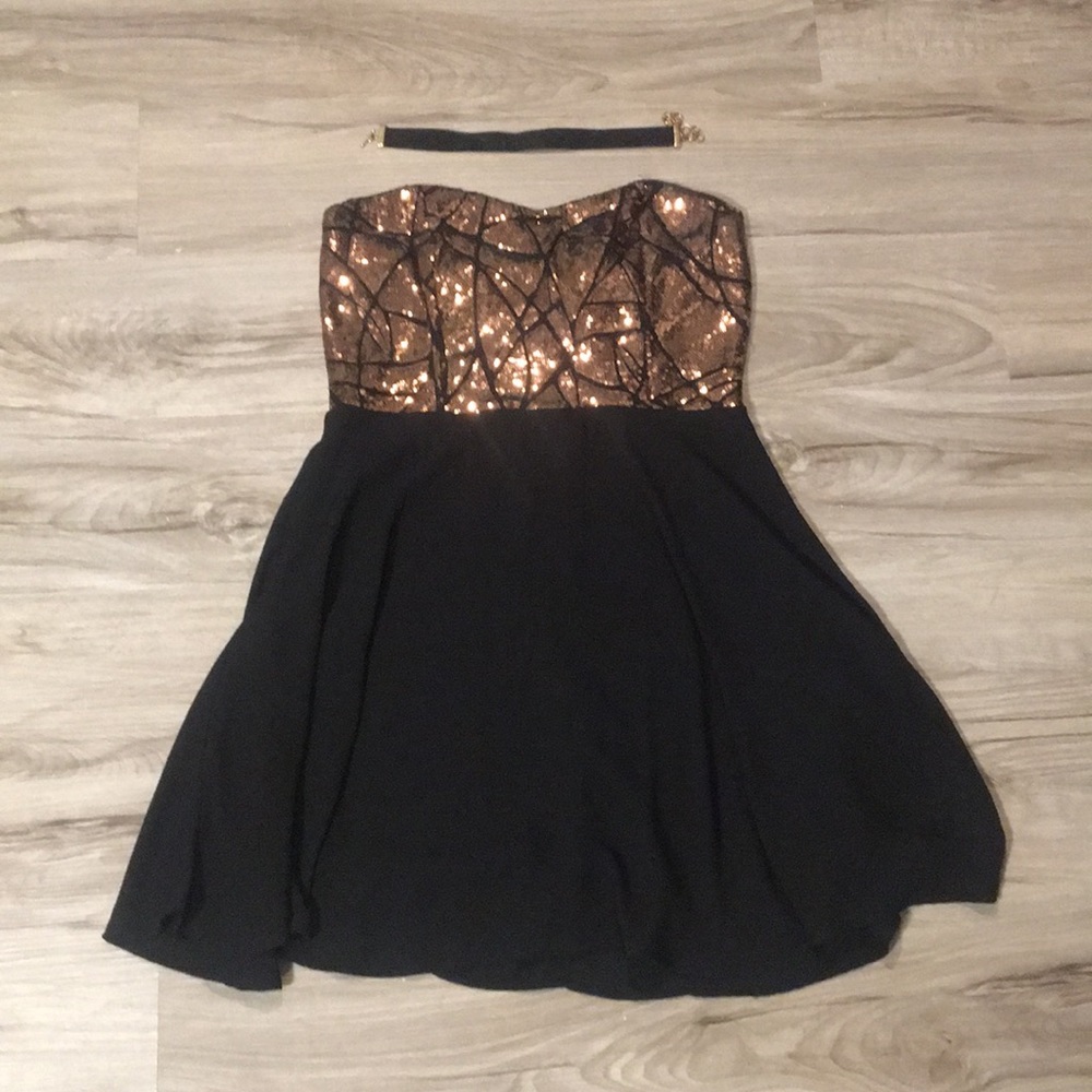 Gold/ Black mini strapless dress  (L but fits M)
